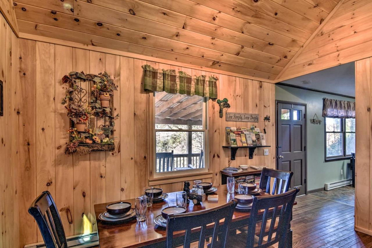Natures Retreat With Hot Tub 7 Mi To Bryson City Whittier Exterior photo